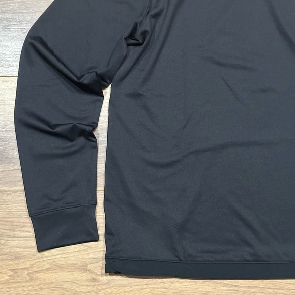 Vuori Sunday Element Hoodie in Black Size Medium - Picture 13 of 16